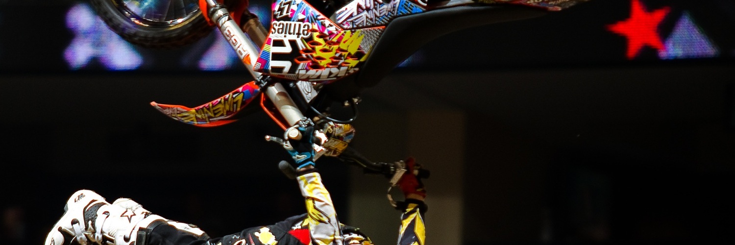 Twitterのヘッダー画像・トップ画に使える画像